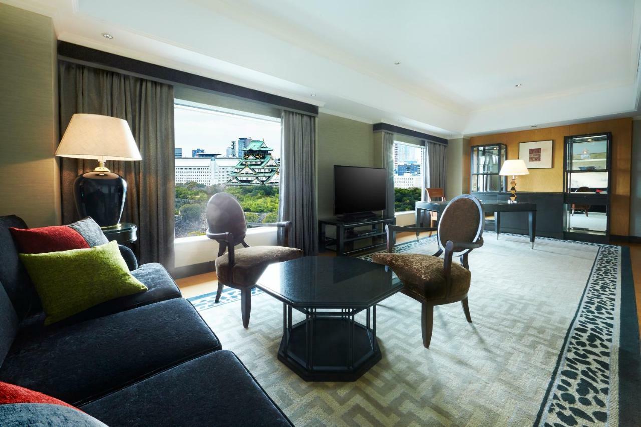 โรงแรมนิว โอตานิ โอซาก้า ภายนอก รูปภาพ A suite at the hotel